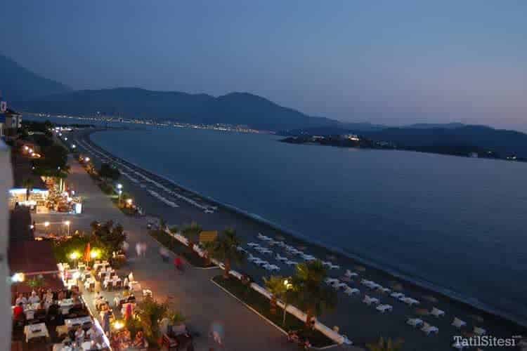 Golden Life Blue Green Residence